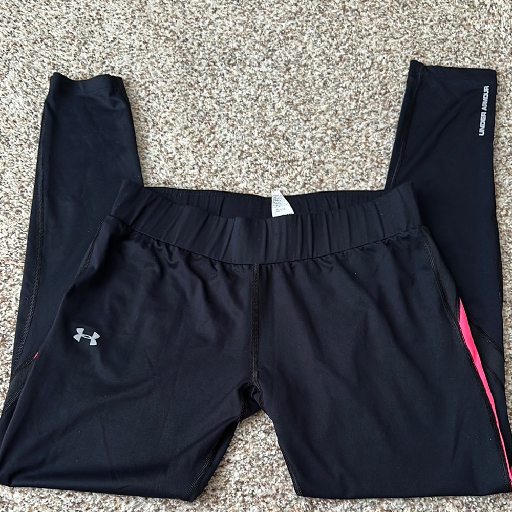 Under Armour women’s Black compression Leggings all season gear sz L